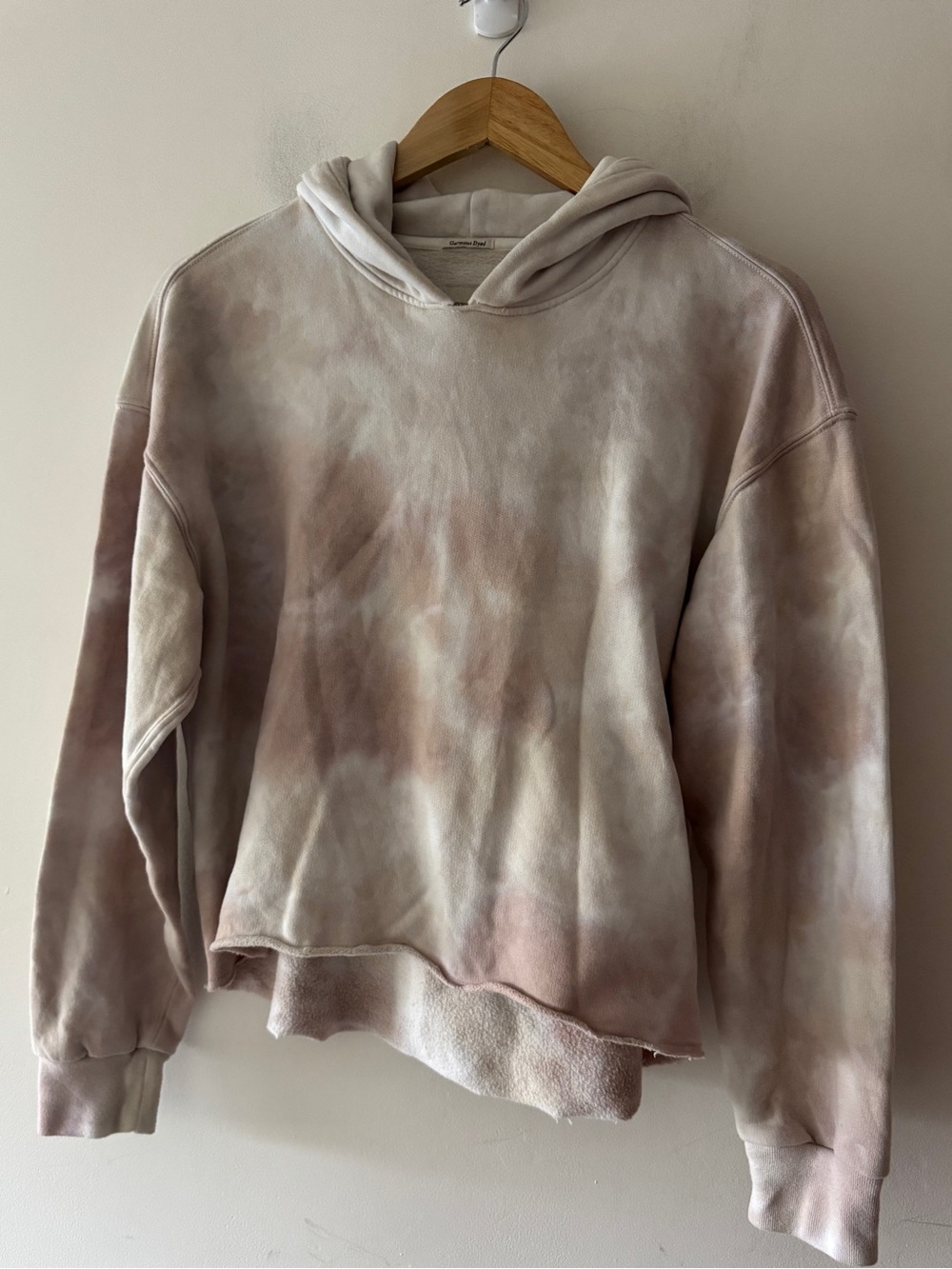 Abercrombie & Fitch Soft A&F Neutral Earth Tone Tie Dye Cropped Hoodie